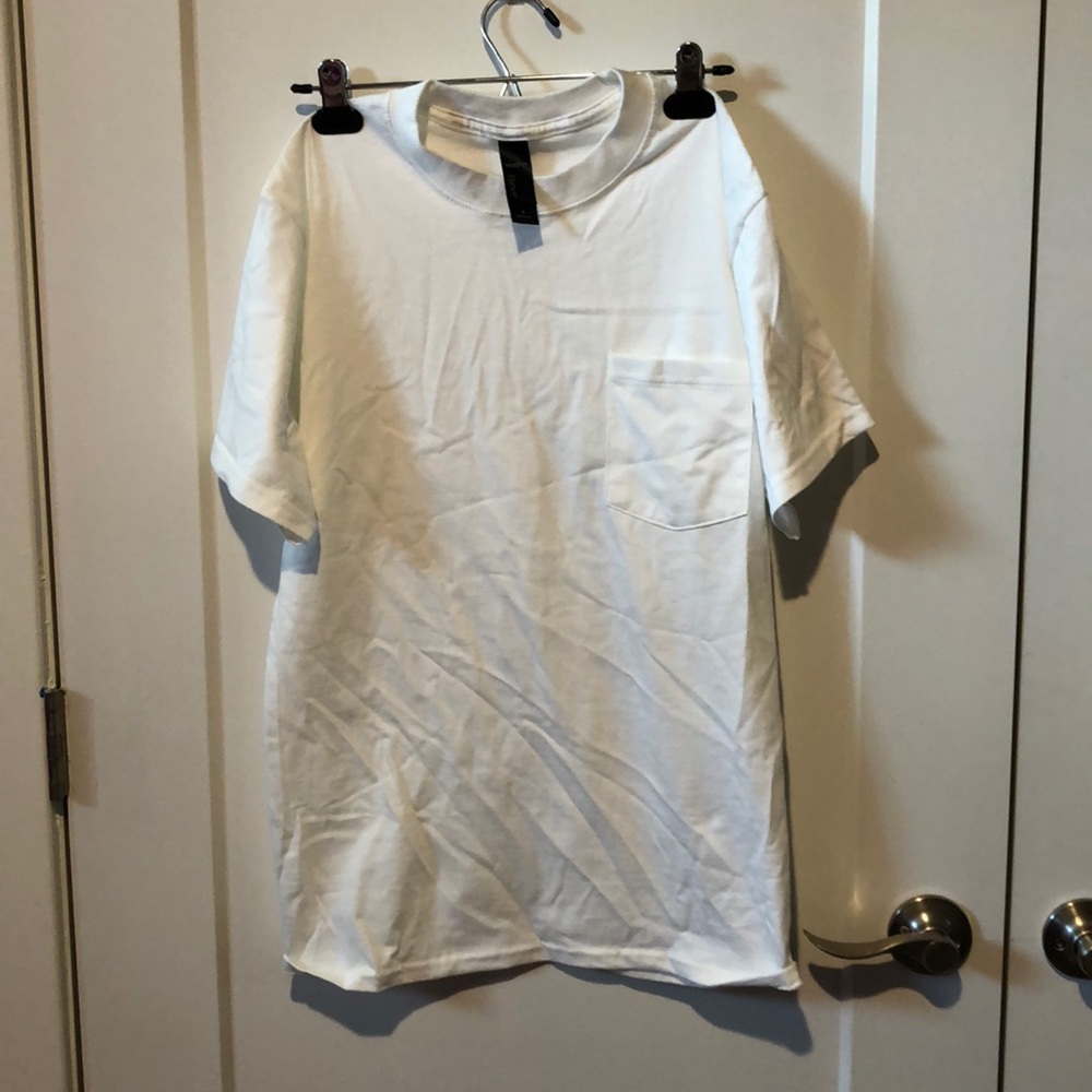 Hanes Beefy Tee with Pocket Size Small